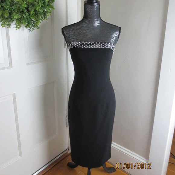 Sherrie Bloom Dresses & Skirts - Sherrie Bloom Peter Noviello CHETTA B Evening Dress Size 4